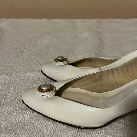 Foot Works White Leather Heels Shoes Sz 5 1/2 - Picture 6 of 11